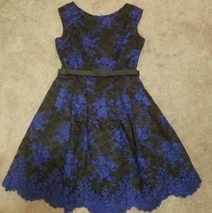 Eliza J fit and flare dress with pockets